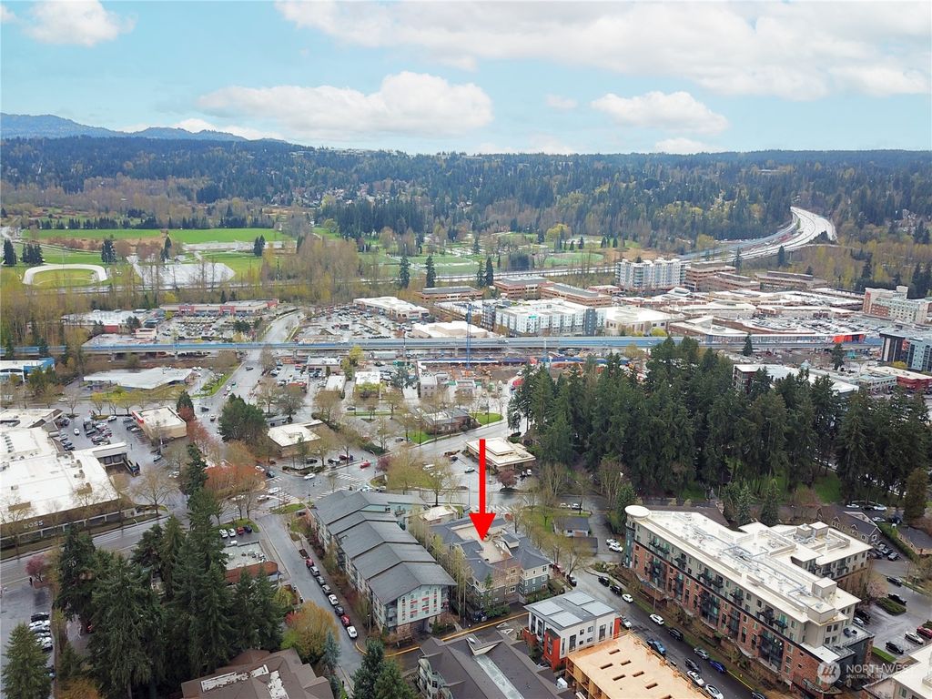 Photo of 7912 170th Avenue NE #301, Redmond, WA 98052 (MLS # 2216444)