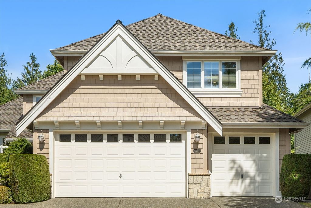 Photo of 4214 194th Place NE, Sammamish, WA 98074 (MLS # 2139370)