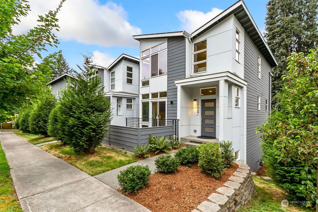 Photo of 18715 104th Avenue NE #5, Bothell, WA 98011 (MLS # 2156713)