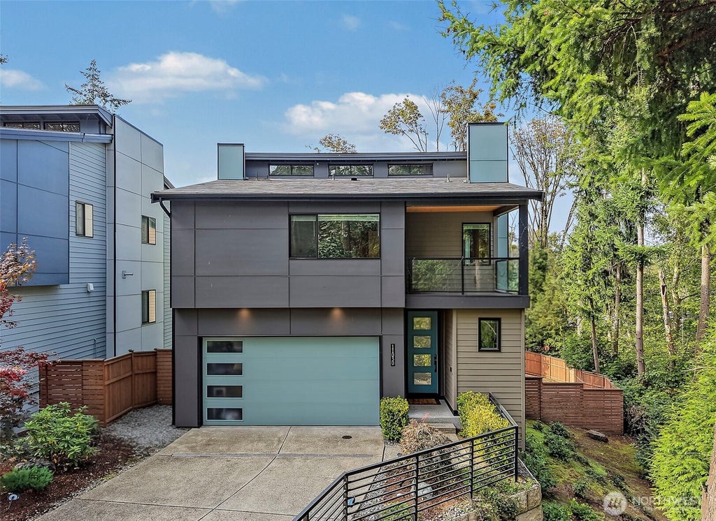 Photo of 11030 SE 60th Lane, Bellevue, WA 98006 (MLS # 2591139)