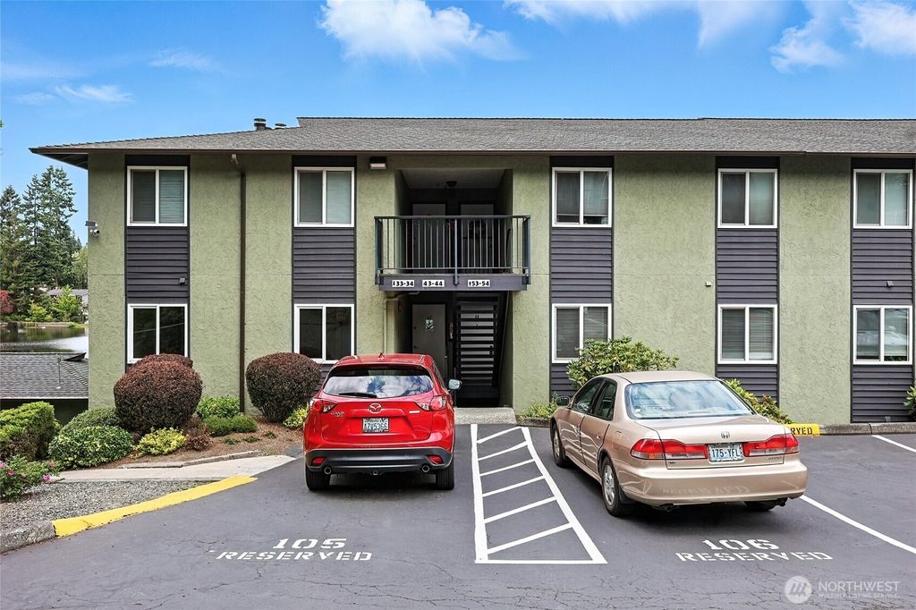 Photo of 615 75th Street SE #C43, Everett, WA 98203 (MLS # 2400482)