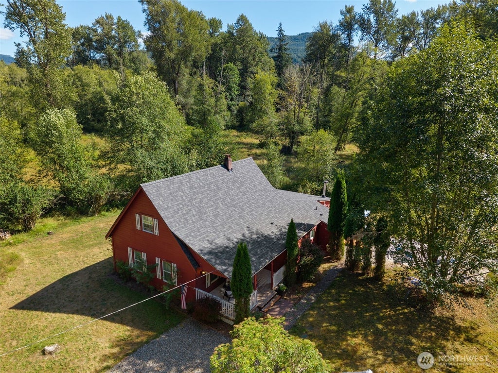 Photo of 19220 State Route 706 E, Elbe, WA 98330 (MLS # 2585250)