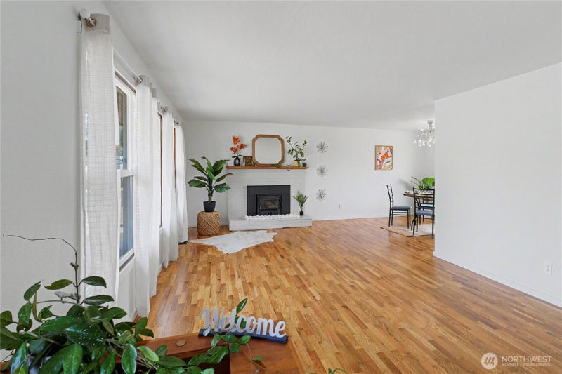 1238 SE 1st Street