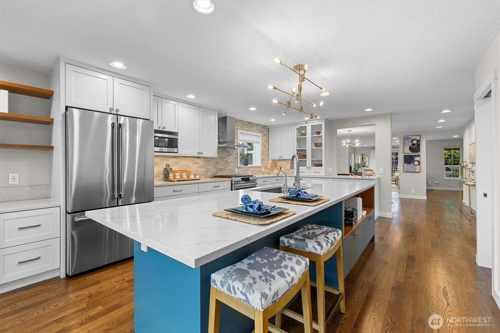 Photo of 5117 S Pearl Street, Seattle, WA 98118 (MLS # 2444965)