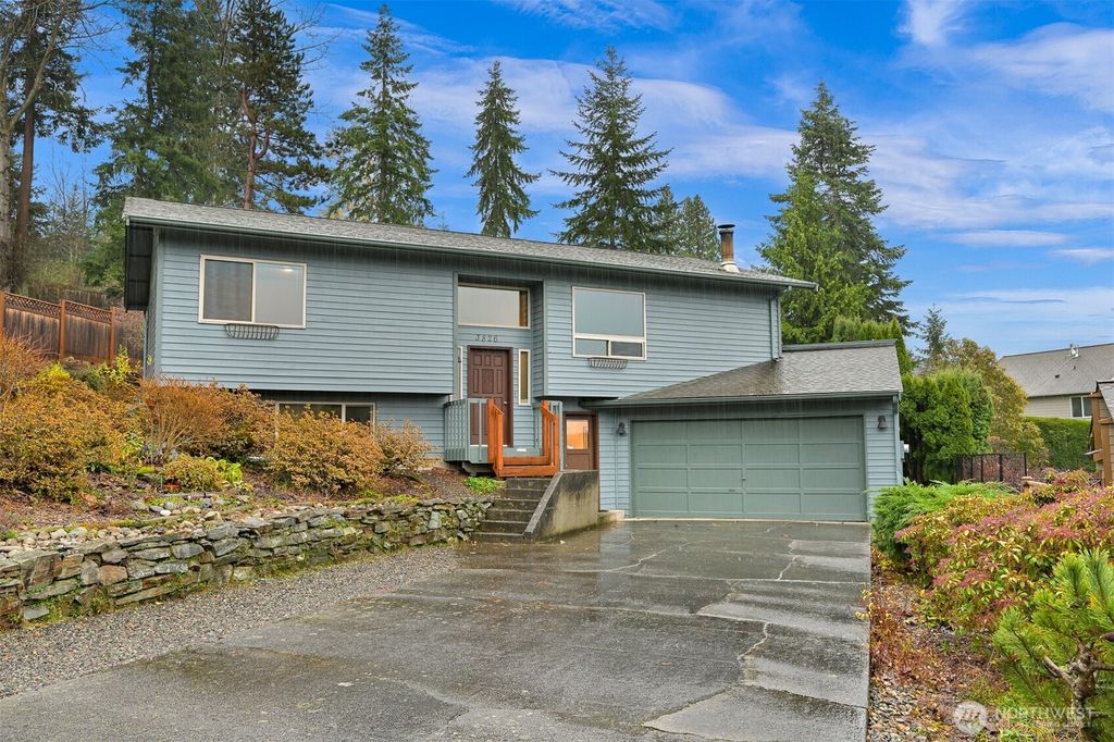Photo of 3826 Gala Loop, Bellingham, WA 98226 (MLS # 2460563)
