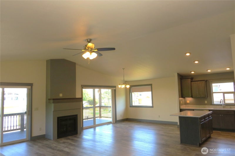 415 Olympic View Drive NE