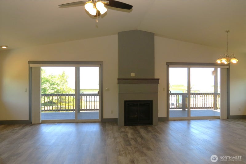 415 Olympic View Drive NE