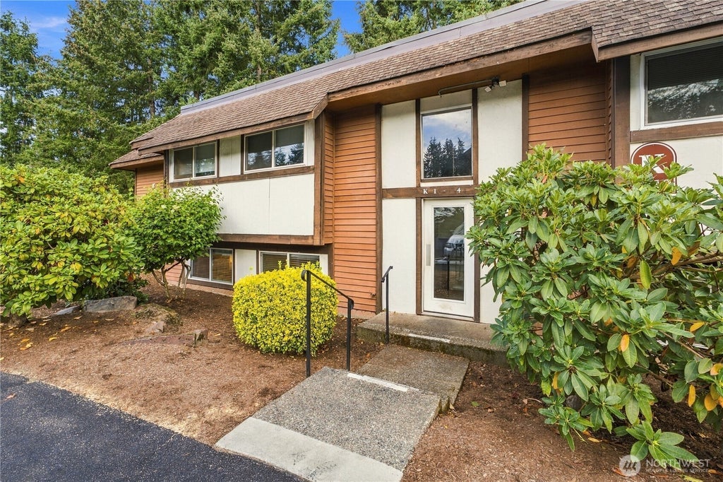 Photo of 7219 224th Street SW #K1, Edmonds, WA 98026 (MLS # 2590866)