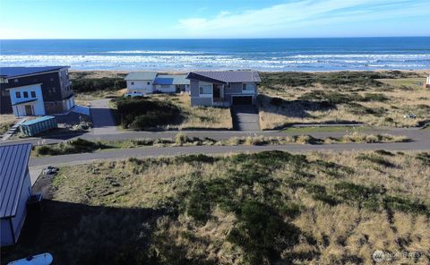 1332 Cohasset Crest N Westport WA 98595