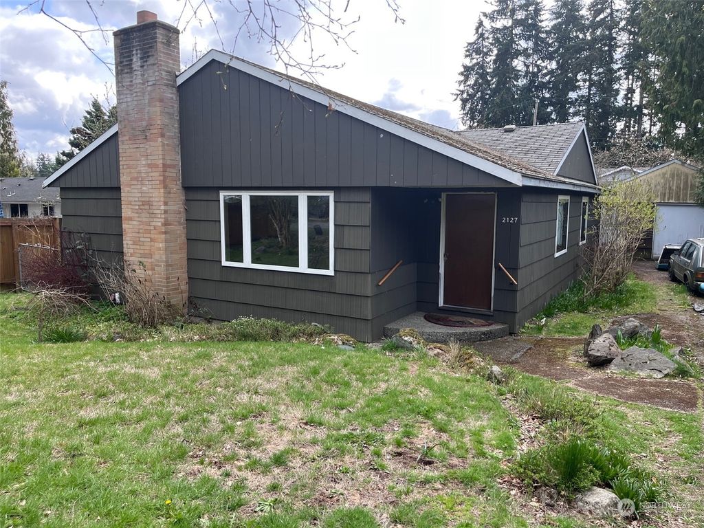 Photo of 2127 N 160th Street, Shoreline, WA 98133 (MLS # 2054981)