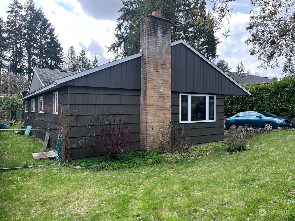 Photo of 2127 N 160th Street, Shoreline, WA 98133 (MLS # 2054981)