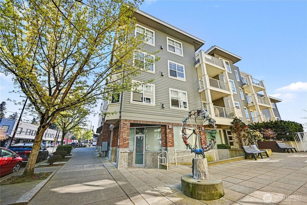 Photo of 2901 NE Blakely Street #128, Seattle, WA 98105 (MLS # 2506028)
