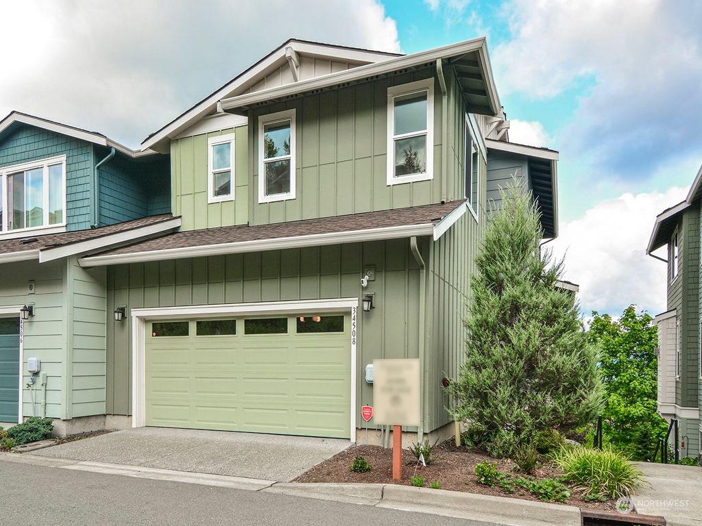 Photo of 34508 SE Hearing Street, Snoqualmie, WA 98065 (MLS # 2149377)