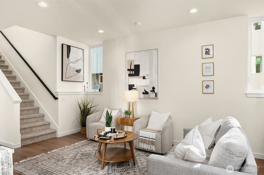 Photo of 12002 20th Avenue NE, Seattle, WA 98125 (MLS # 2528589)