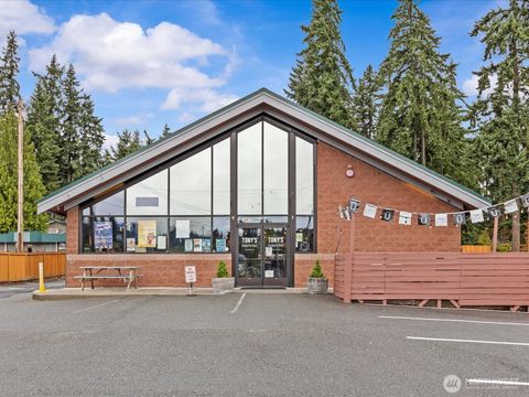 Photo of 14417 124th Avenue NE, Kirkland, WA 98034 (MLS # 2411585)