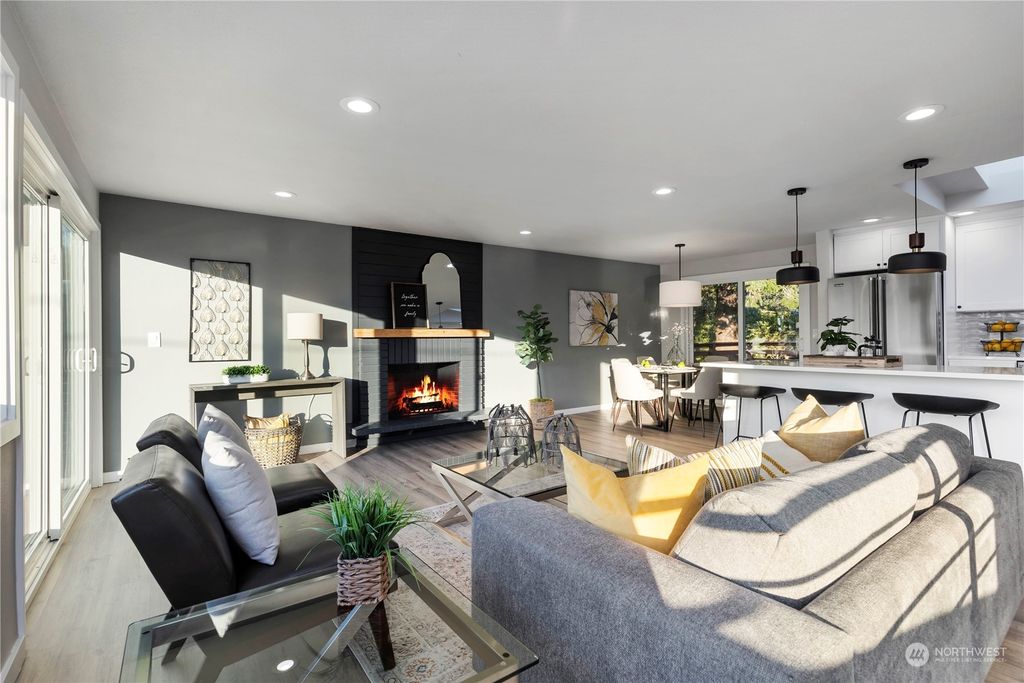 Photo of 18015 73rd Avenue W, Edmonds, WA 98026 (MLS # 2048637)