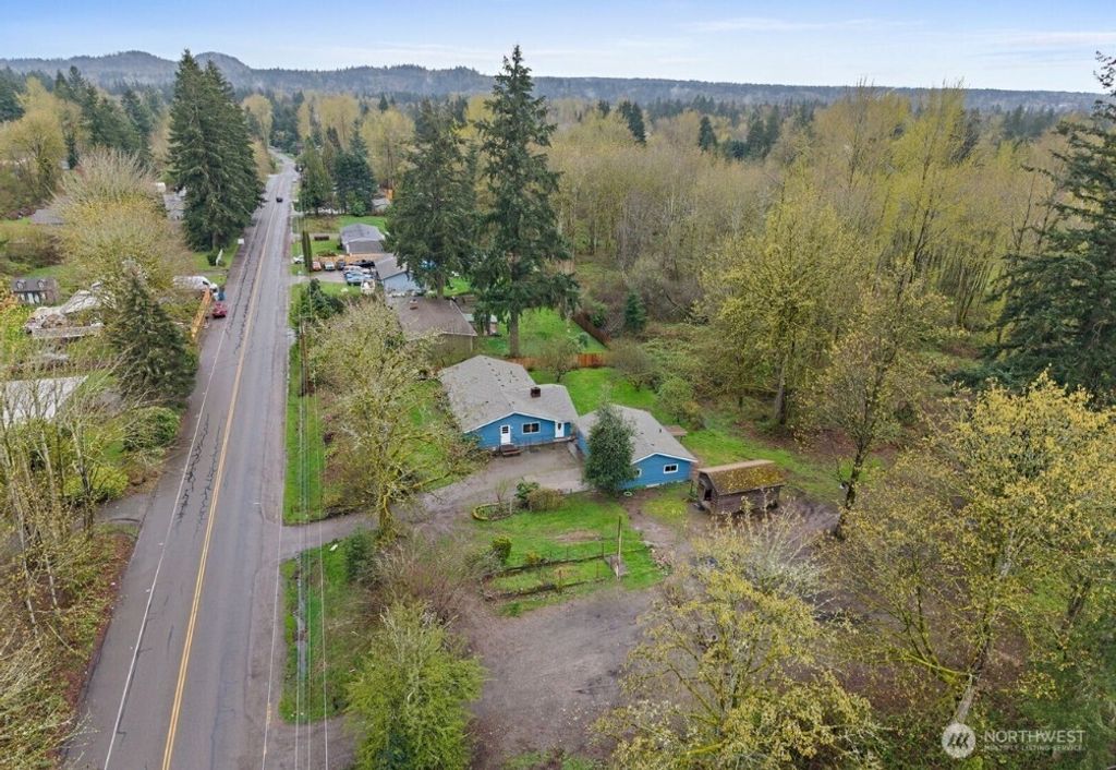 Photo of 12843 175th Avenue SE, Renton, WA 98059 (MLS # 2505661)