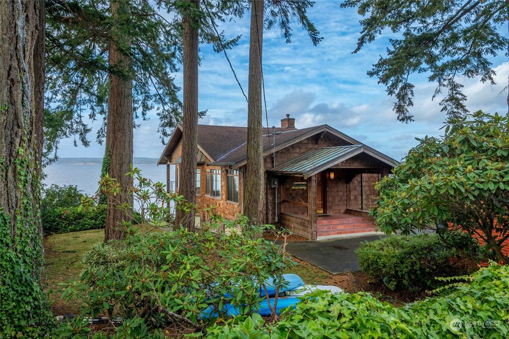 Photo of 19410 Soundview Drive NW, Stanwood, WA 98292 (MLS # 2312925)
