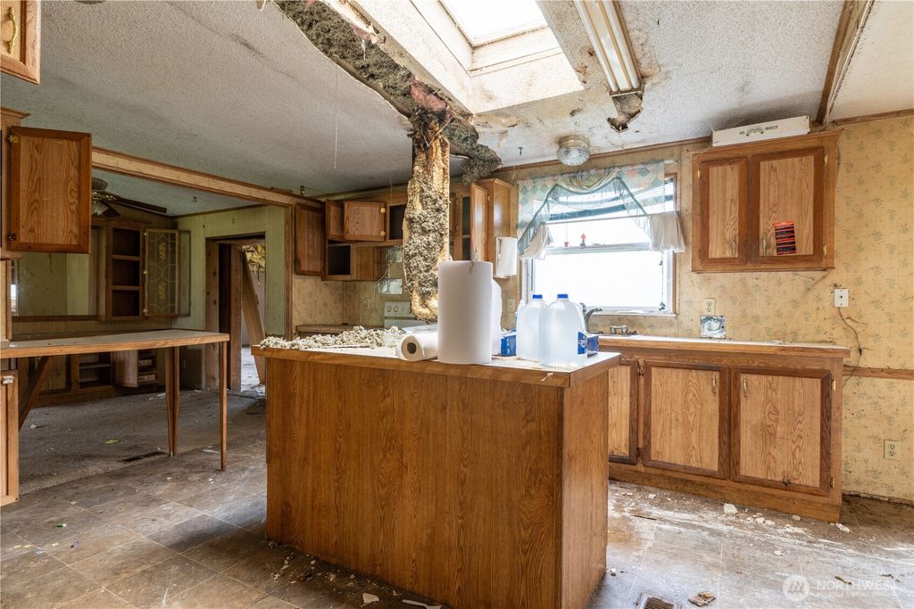 Photo of 451 W Homer Adams Road W, Elma, WA 98541 (MLS # 2526070)