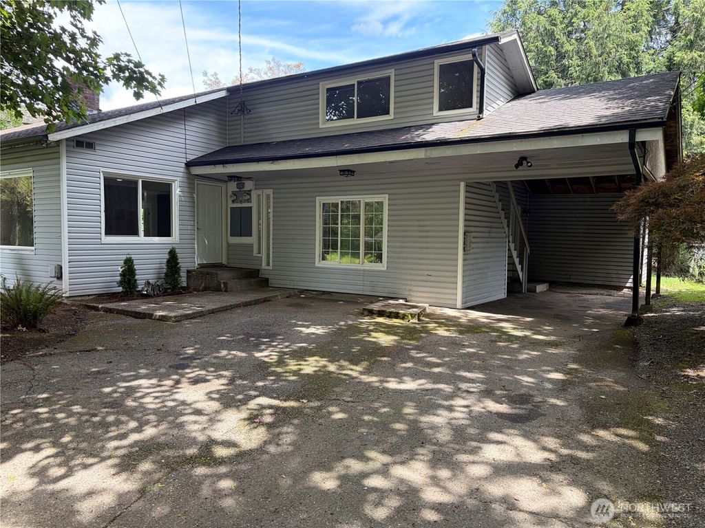 Photo of 22512 SE 218th Street, Maple Valley, WA 98038 (MLS # 2524458)