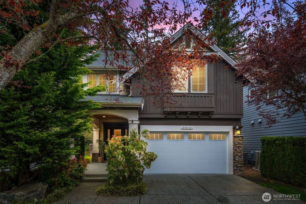 Photo of 25812 SE 28th Place, Sammamish, WA 98075 (MLS # 2495303)