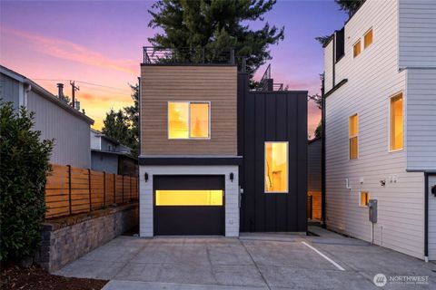 Photo of 9811 Linden Avenue N, Seattle, WA 98103 (MLS # 2555374)