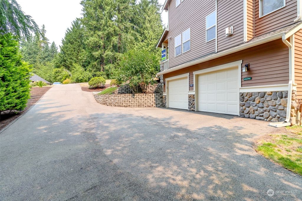 Photo of 21419 NE 151st Street, Woodinville, WA 98077 (MLS # 2153708)