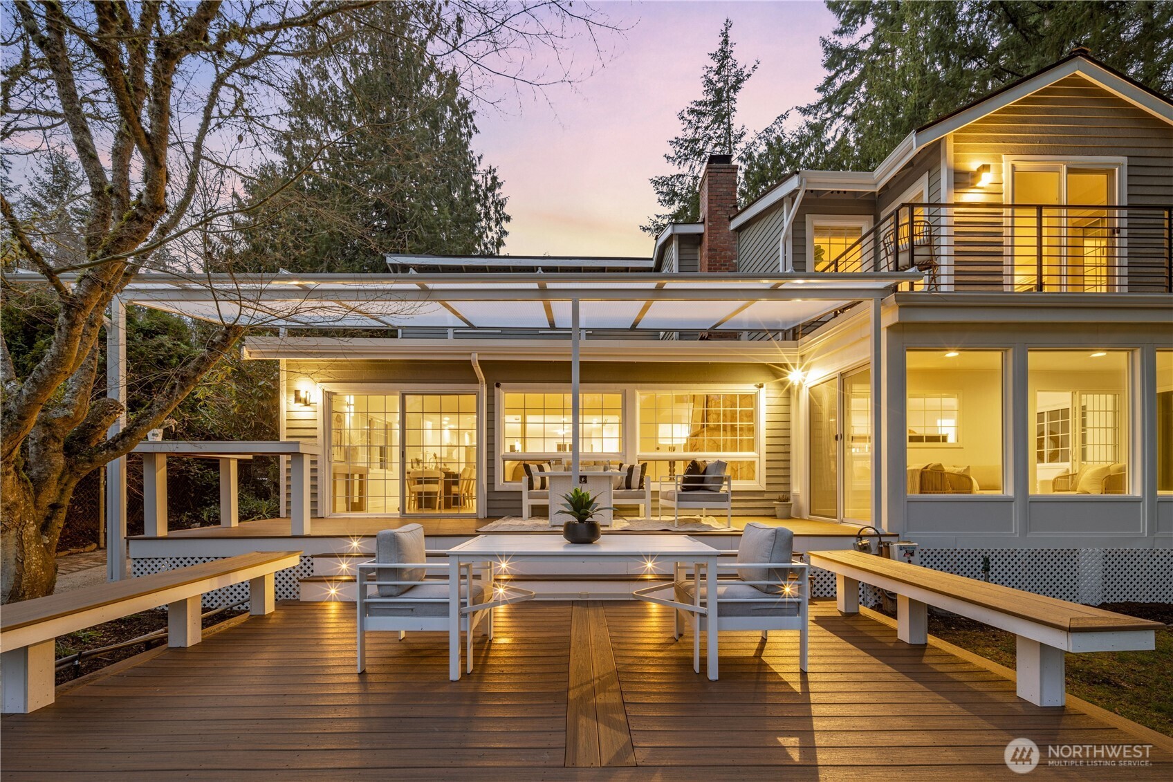 1626 W Beaver Lake Drive SE