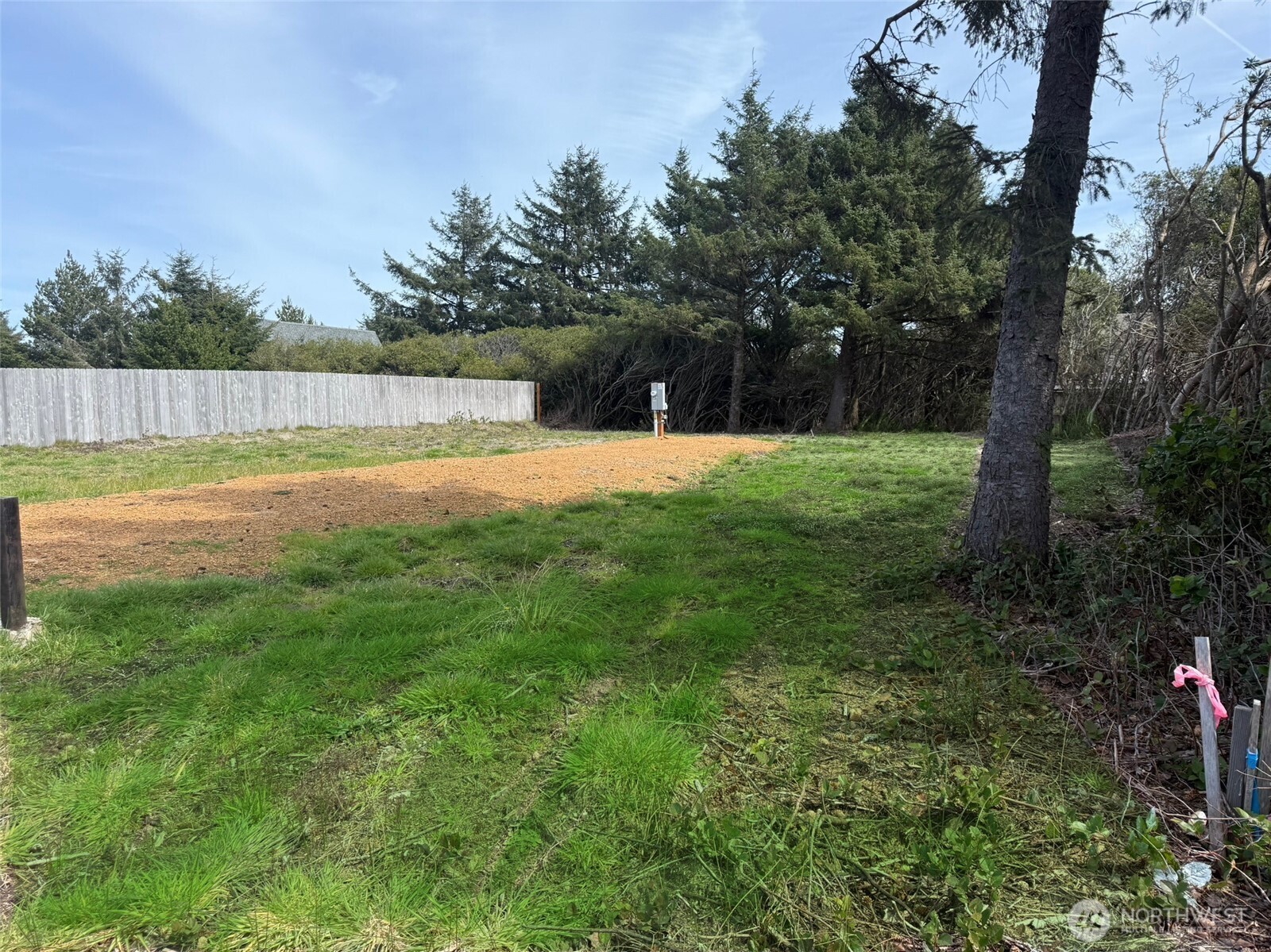 538 Ocean Shores Boulevard NW
