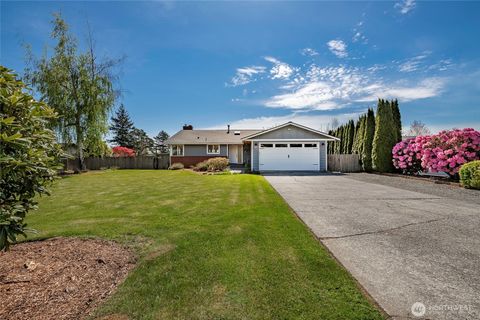 Photo of 2147 Hillside Place, Ferndale, WA 98248 (MLS # 2512506)