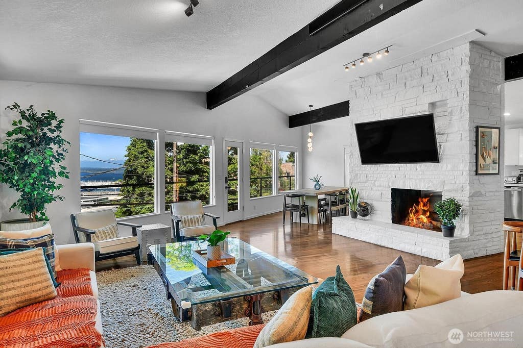 Photo of 1115 8th Avenue W, Seattle, WA 98119 (MLS # 2543228)