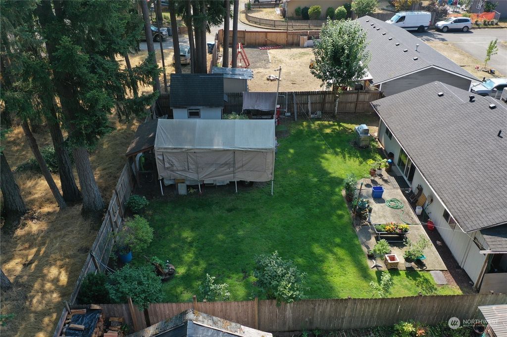 Photo of 19254 SE 268th Street, Covington, WA 98042 (MLS # 2159711)