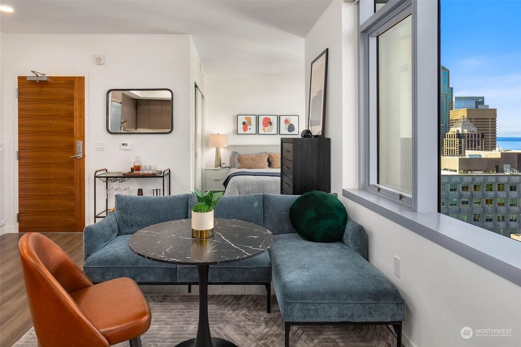 Photo of 800 Columbia Street #815, Seattle, WA 98104 (MLS # 2158589)