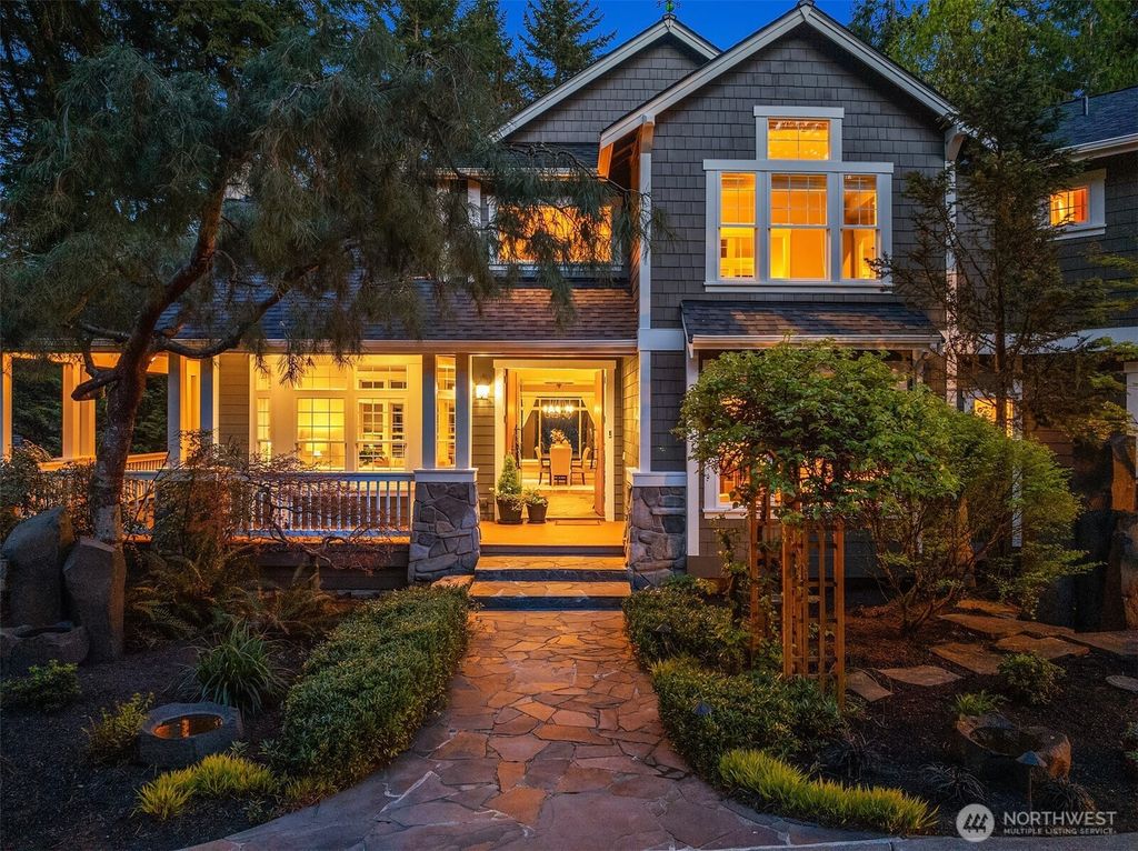 Photo of 18908 160th Avenue NE, Woodinville, WA 98072 (MLS # 2326447)