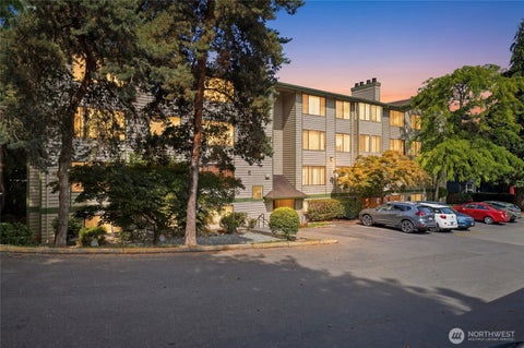 Photo of 9512 1st Avenue NE #202, Seattle, WA 98115 (MLS # 2549419)