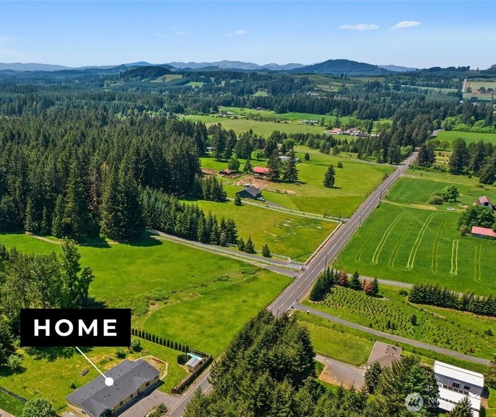 Photo of 280 Antrim Road, Winlock, WA 98596 (MLS # 2499959)