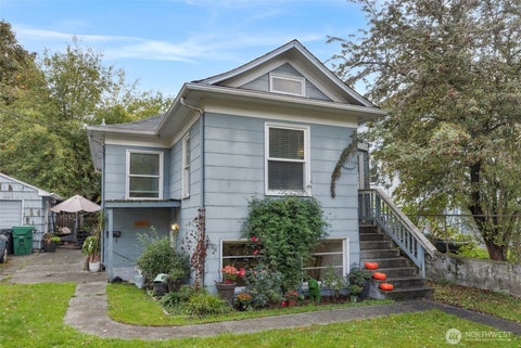 Photo of 3852 Courtland Place S, Seattle, WA 98118 (MLS # 2593836)
