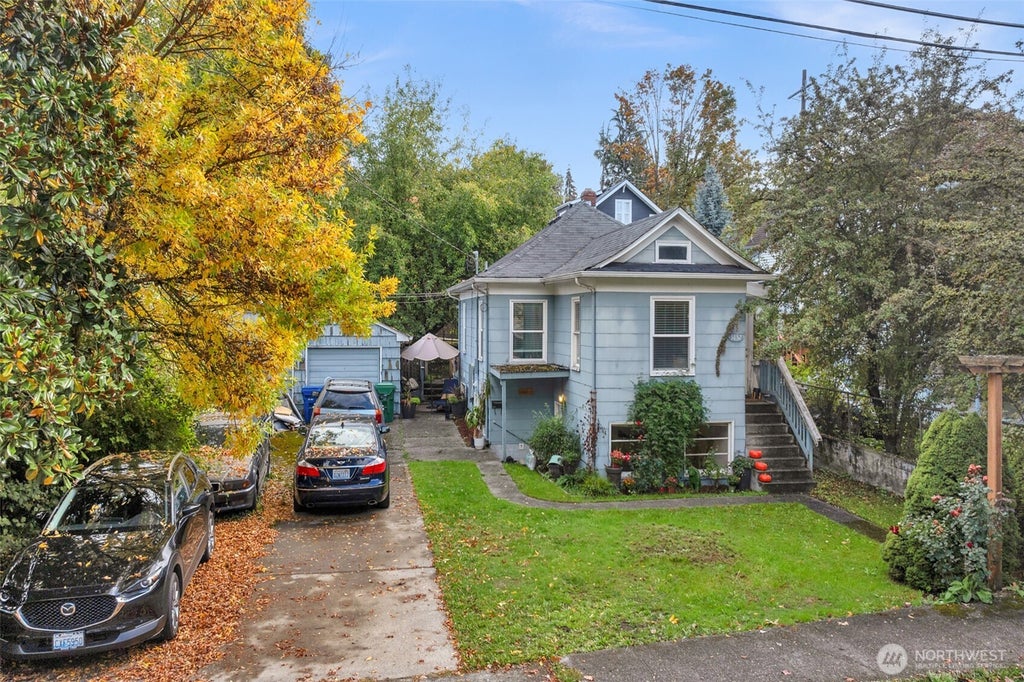 Photo of 3852 Courtland Place S, Seattle, WA 98118 (MLS # 2593836)