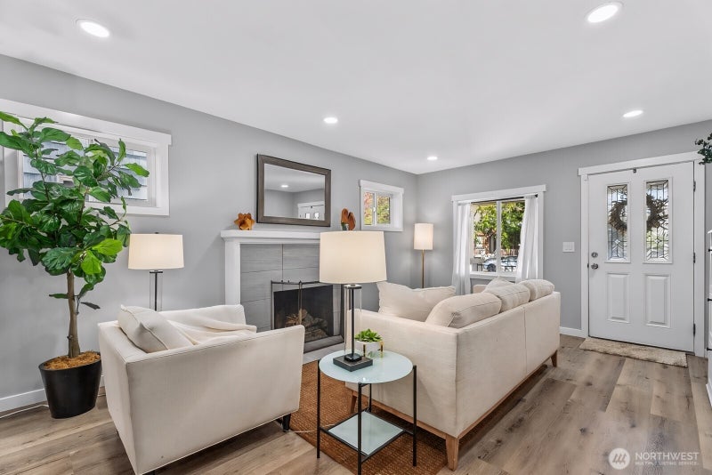 1020 S 43rd Street