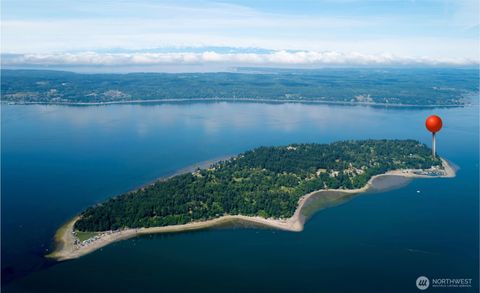 Photo of 24 E Port Gardener Drive, Everett, WA 98206 (MLS # 2502180)