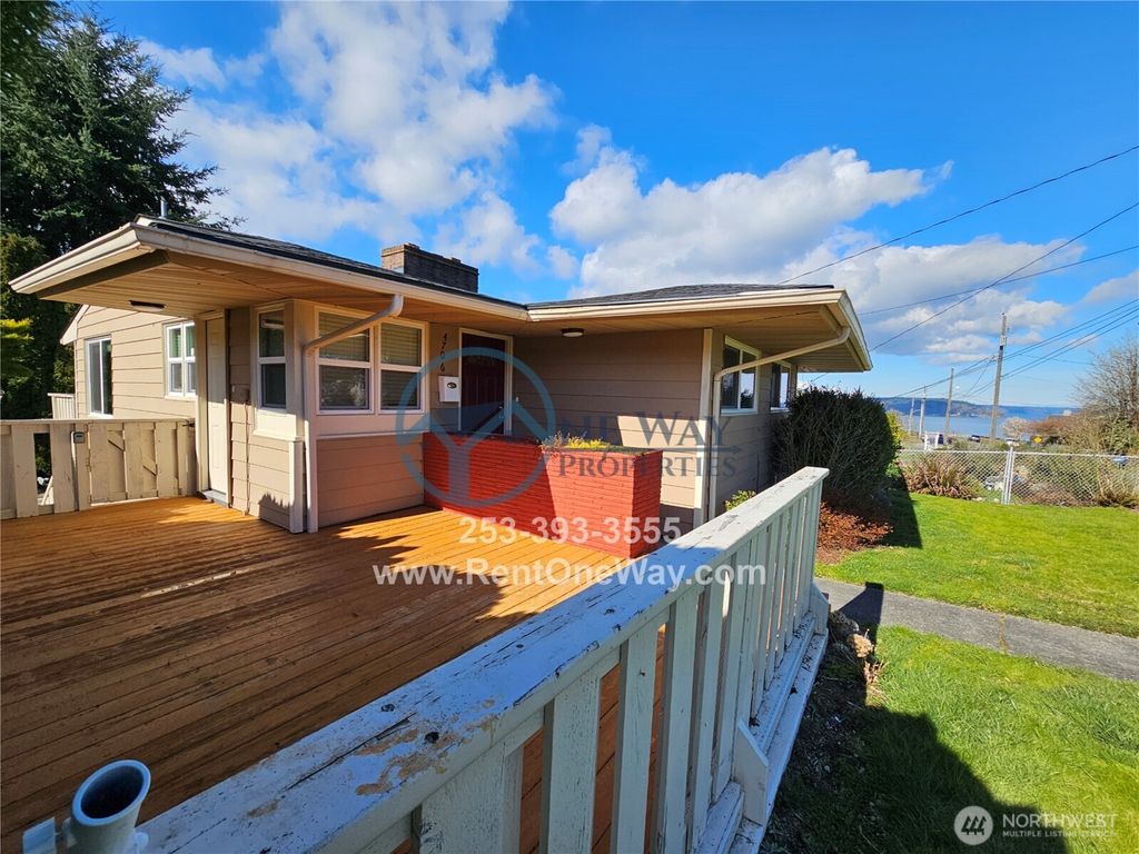 Photo of 4706 N Mullen Street, Tacoma, WA 98407 (MLS # 2461618)