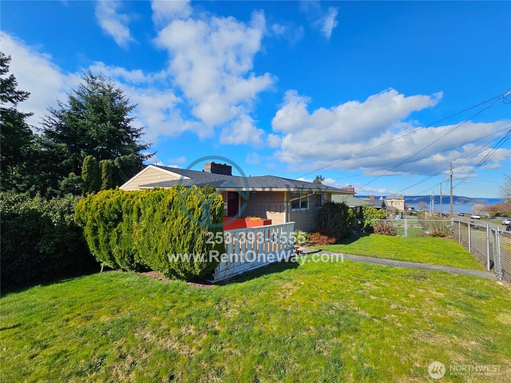 Photo of 4706 N Mullen Street, Tacoma, WA 98407 (MLS # 2461618)