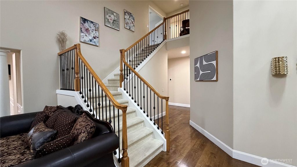 Photo of 4415 220 st SE St, Bothell, WA 98021 (MLS # 2492906)