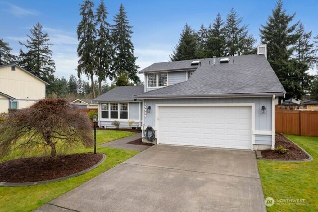 Photo of 14414 4th Avenue Ct E, Tacoma, WA 98445 (MLS # 2478571)