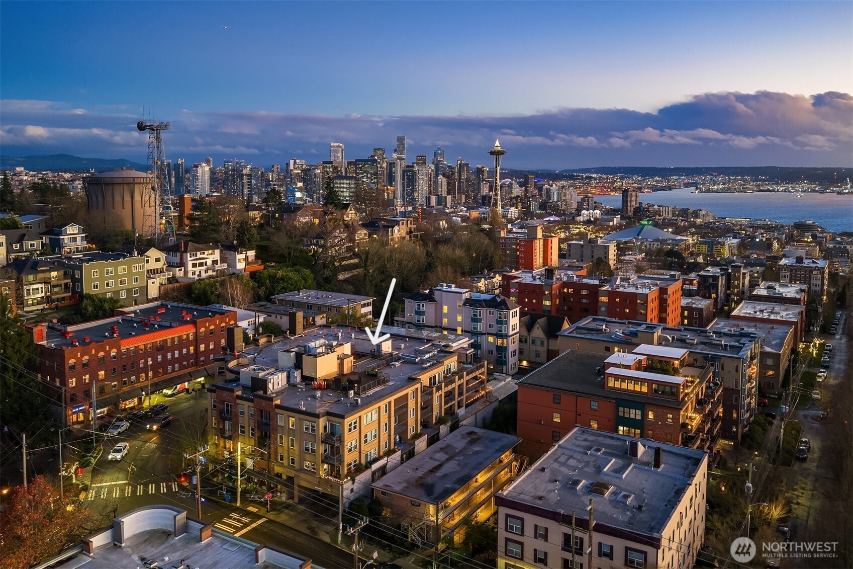 1417 Queen Anne Avenue N 303