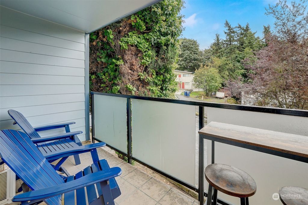 Photo of 15144 65th Avenue S #408, Tukwila, WA 98188 (MLS # 2167495)