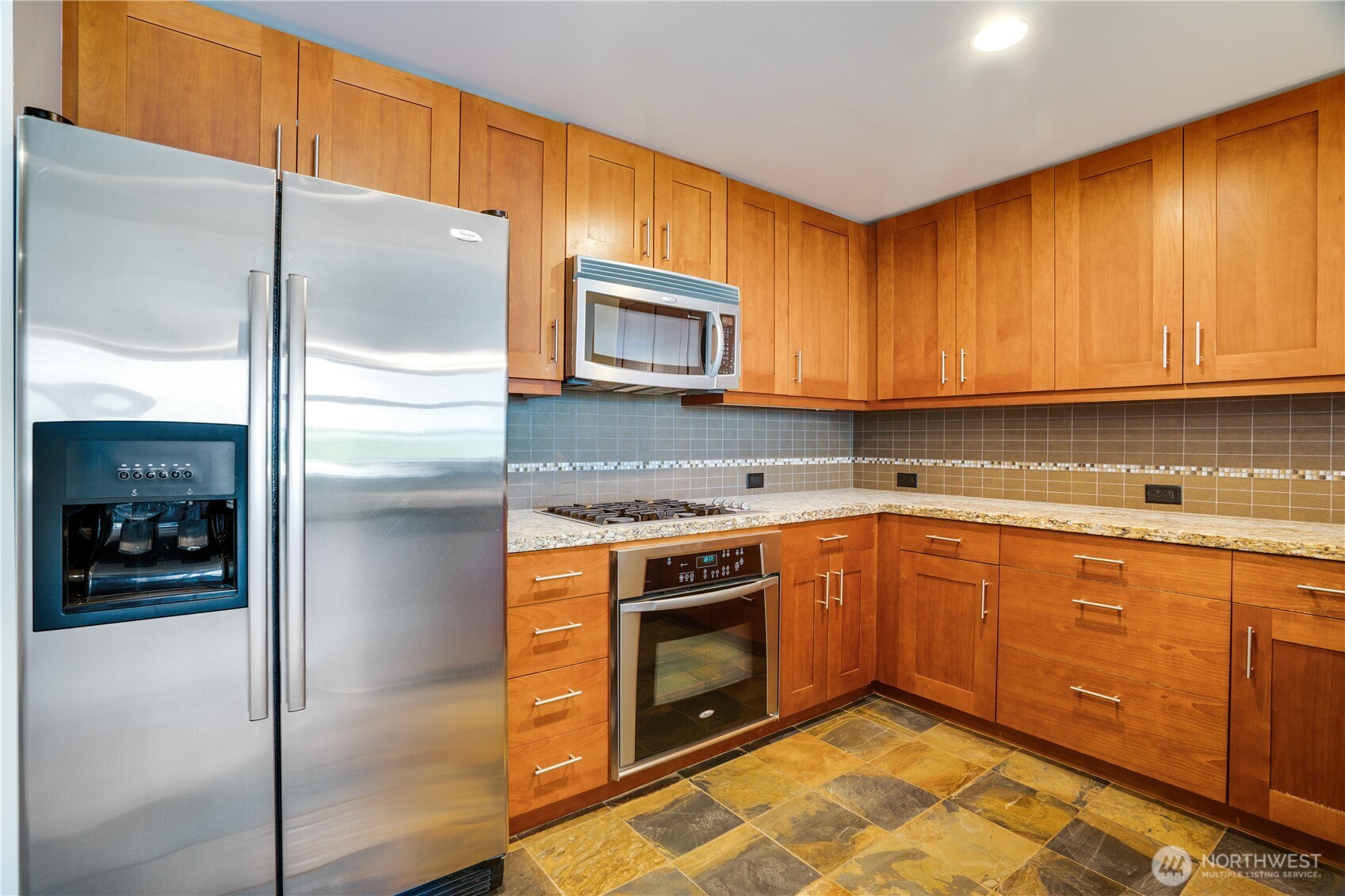 1515 Dock Street 306