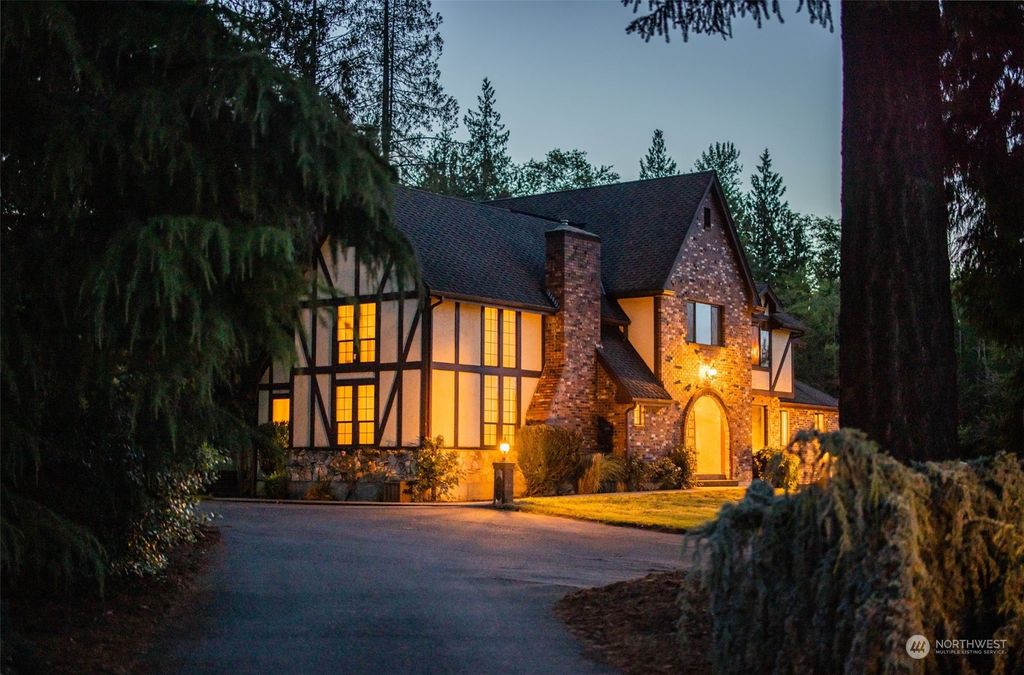 Photo of 617 156th Street NE, Arlington, WA 98223 (MLS # 2134737)