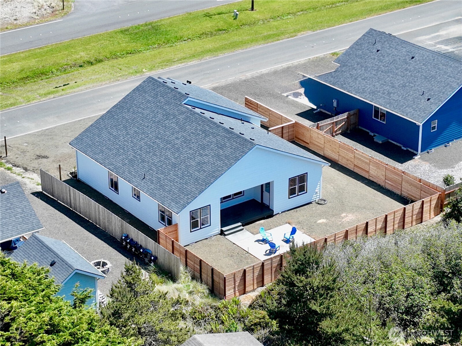 917 Ocean Shores Blvd Boulevard SW
