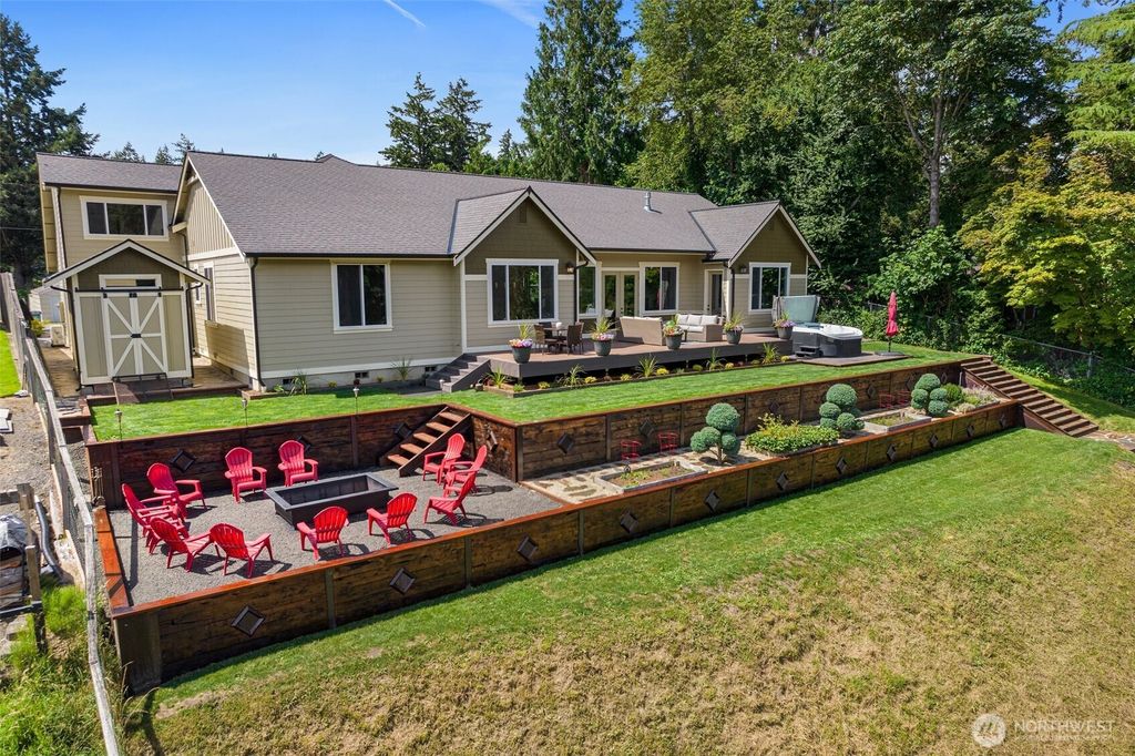 Photo of 4914 Thompson Lane SE, Olympia, WA 98513 (MLS # 2557947)